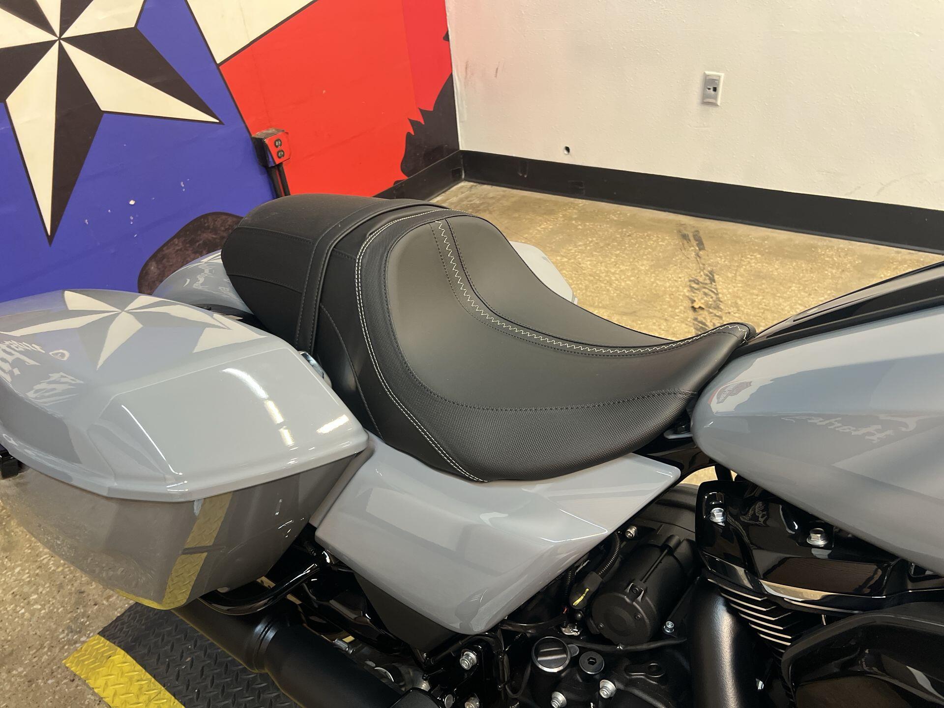 2026 Harley-Davidson® Street Glide® FLHX, photo 14