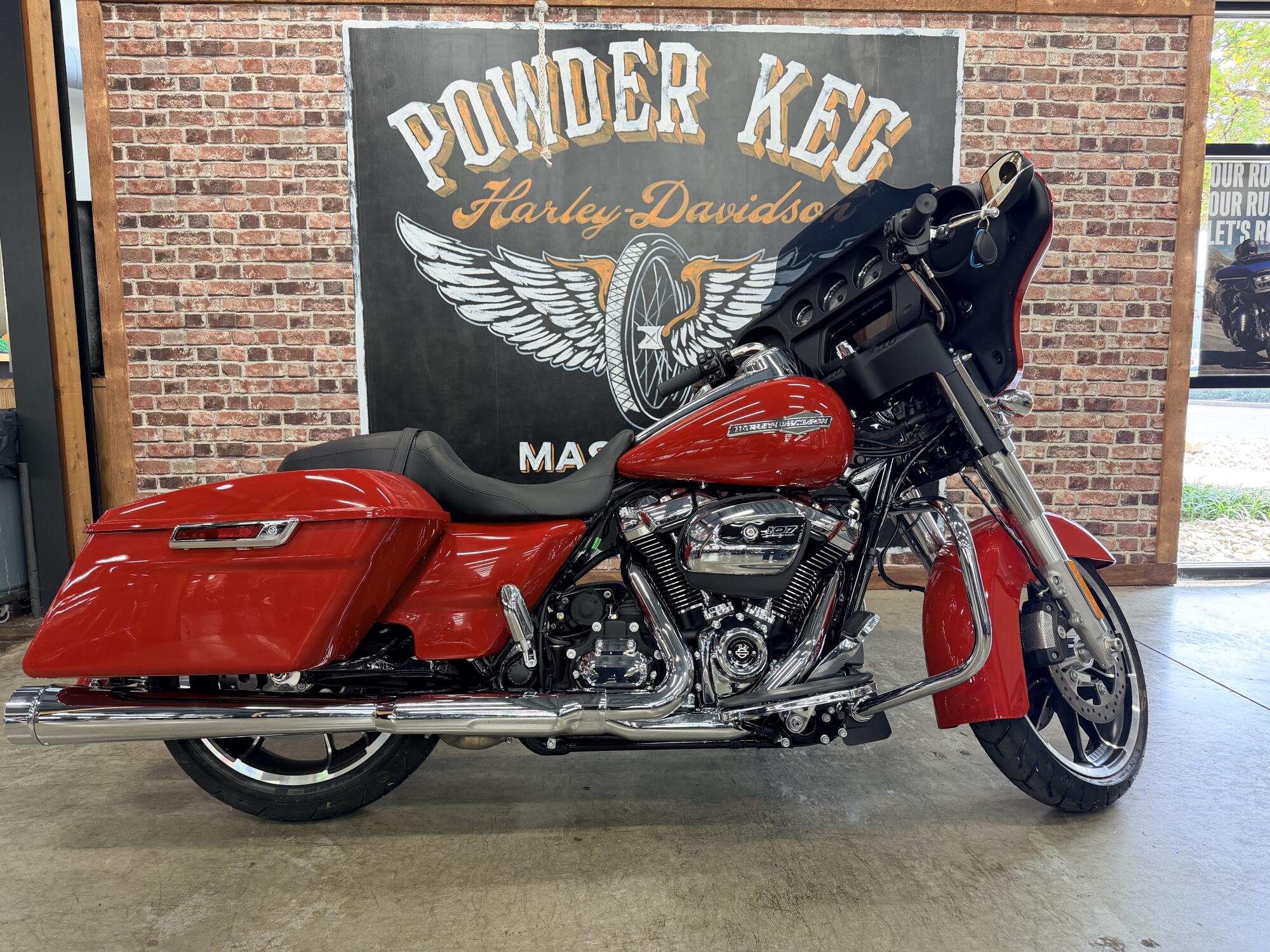 2023 Harley-Davidson® Street Glide® FLHX