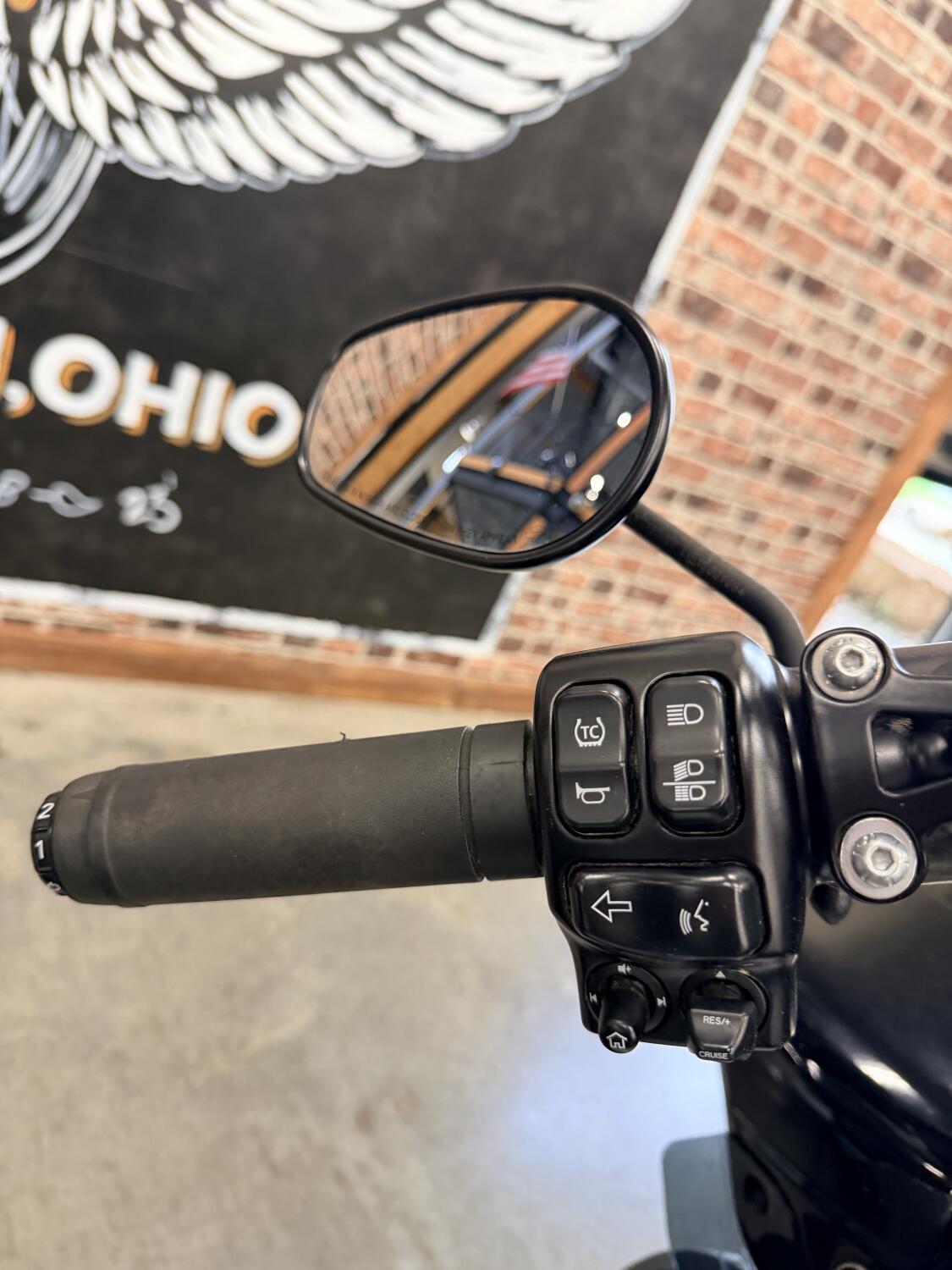 2023 Harley-Davidson® Road Glide® Limited FLTRK, photo 5