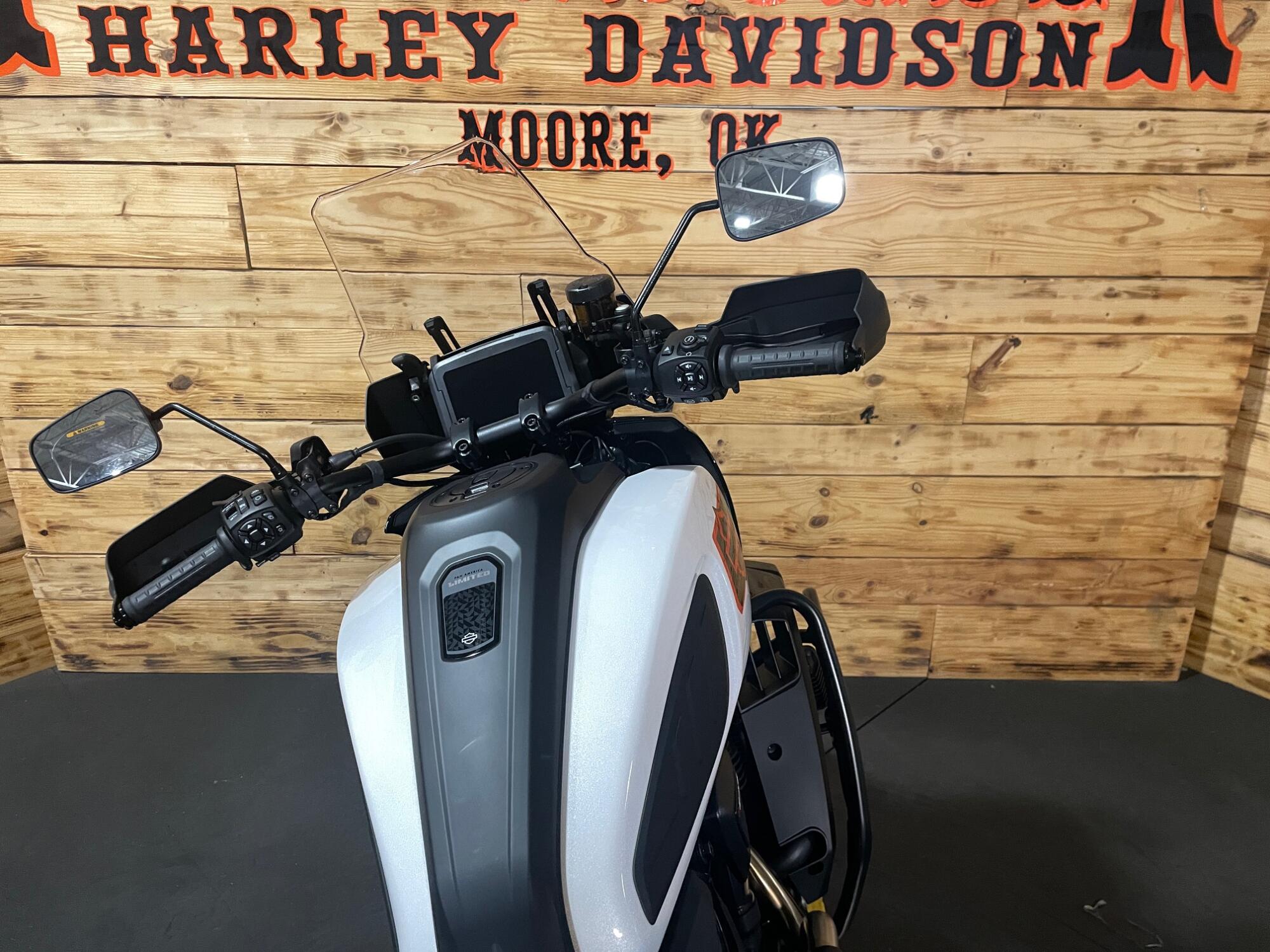 2026 Harley-Davidson® Pan America 1250 Limited RA1250L, photo 13