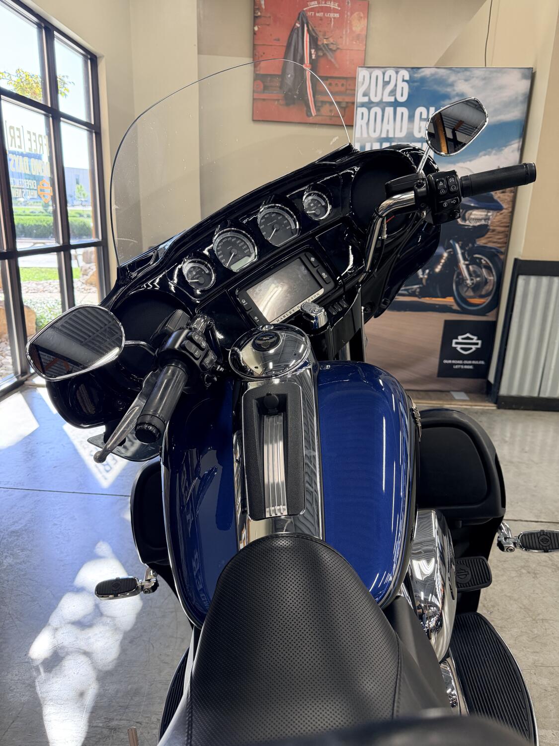 2018 Harley-Davidson® Ultra Limited FLHTK, photo 4