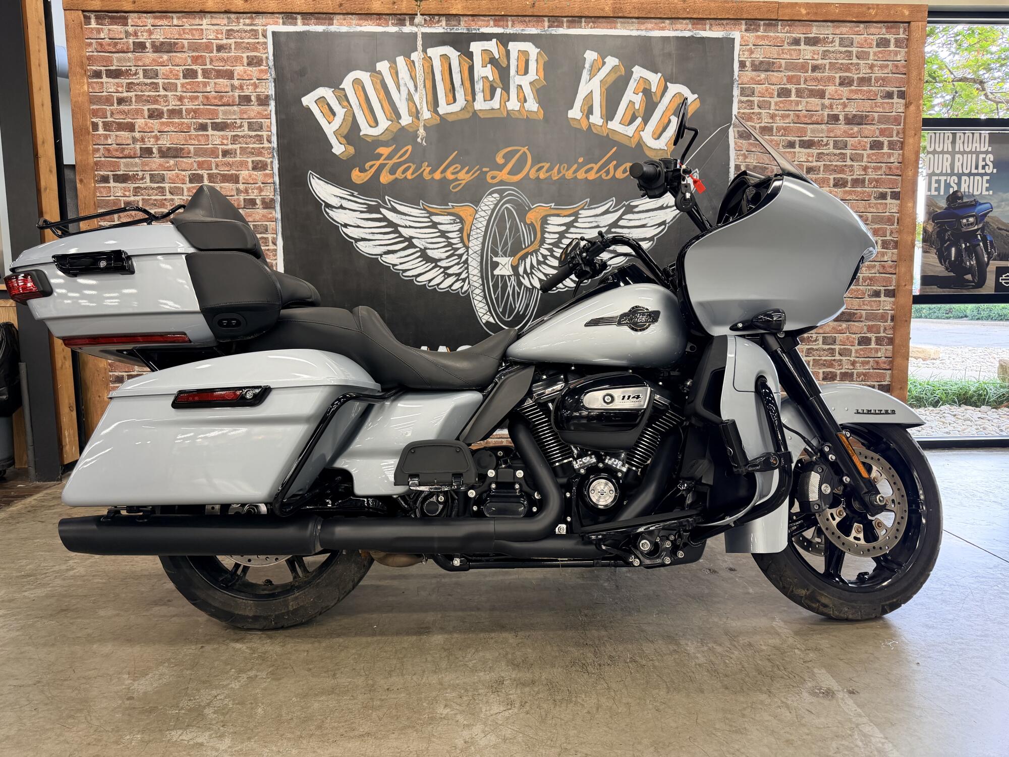 2023 Harley-Davidson® Road Glide® Limited FLTRK