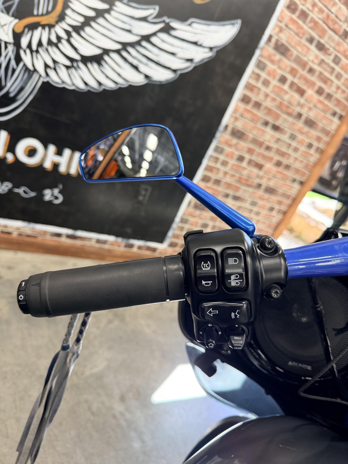 2022 Harley-Davidson® Ultra Limited FLHTK, photo 5