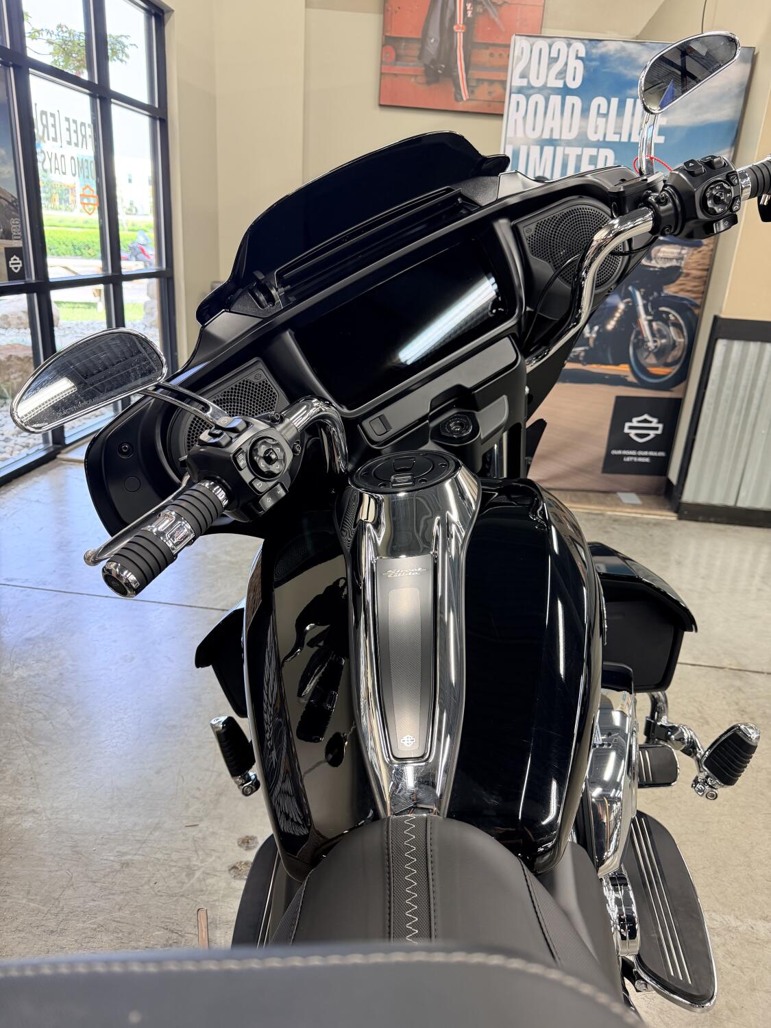 2025 Harley-Davidson® Street Glide™ FLHX, photo 4