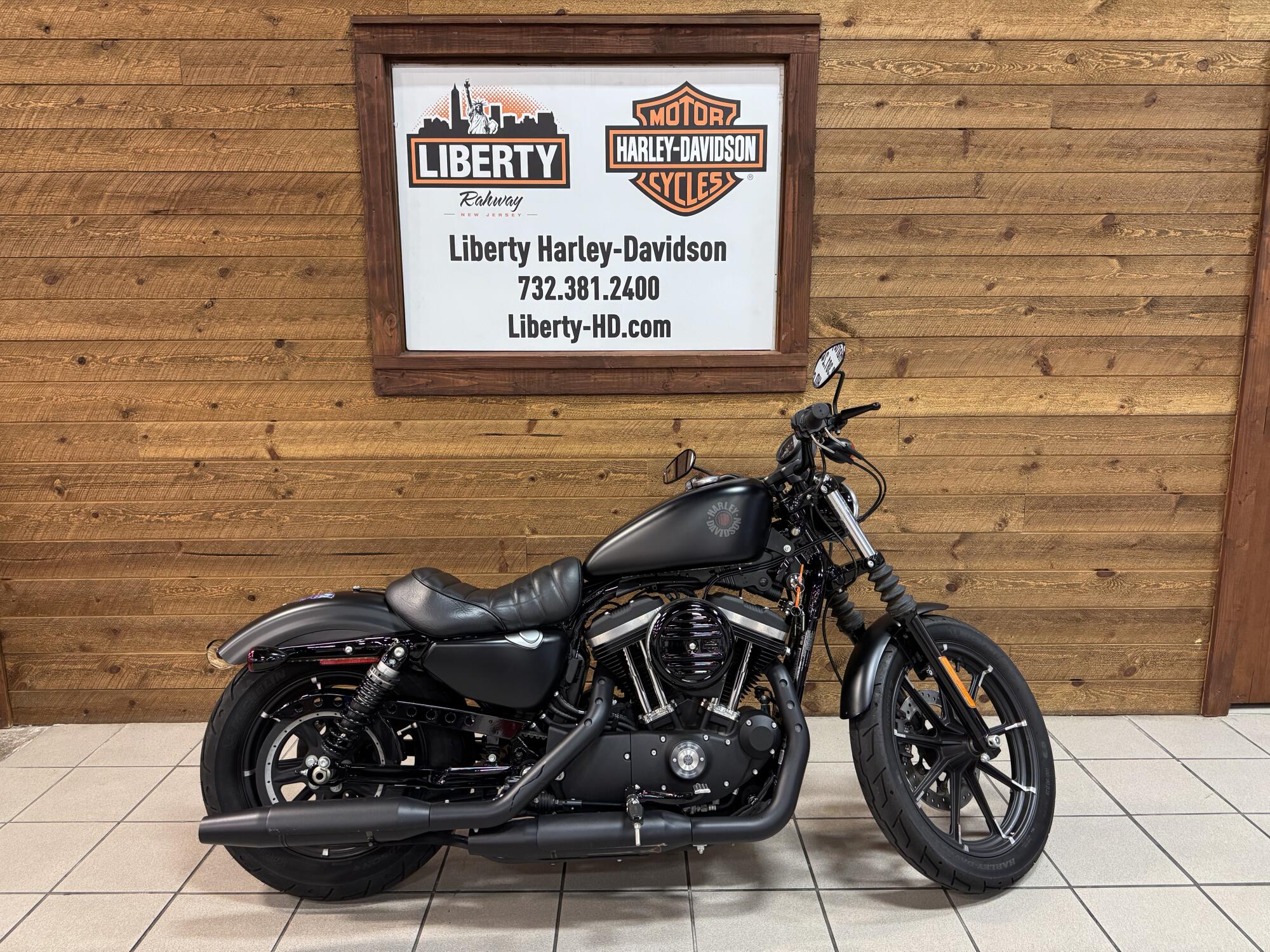 2019 Harley-Davidson® Iron 883™ Black Denim XL883N