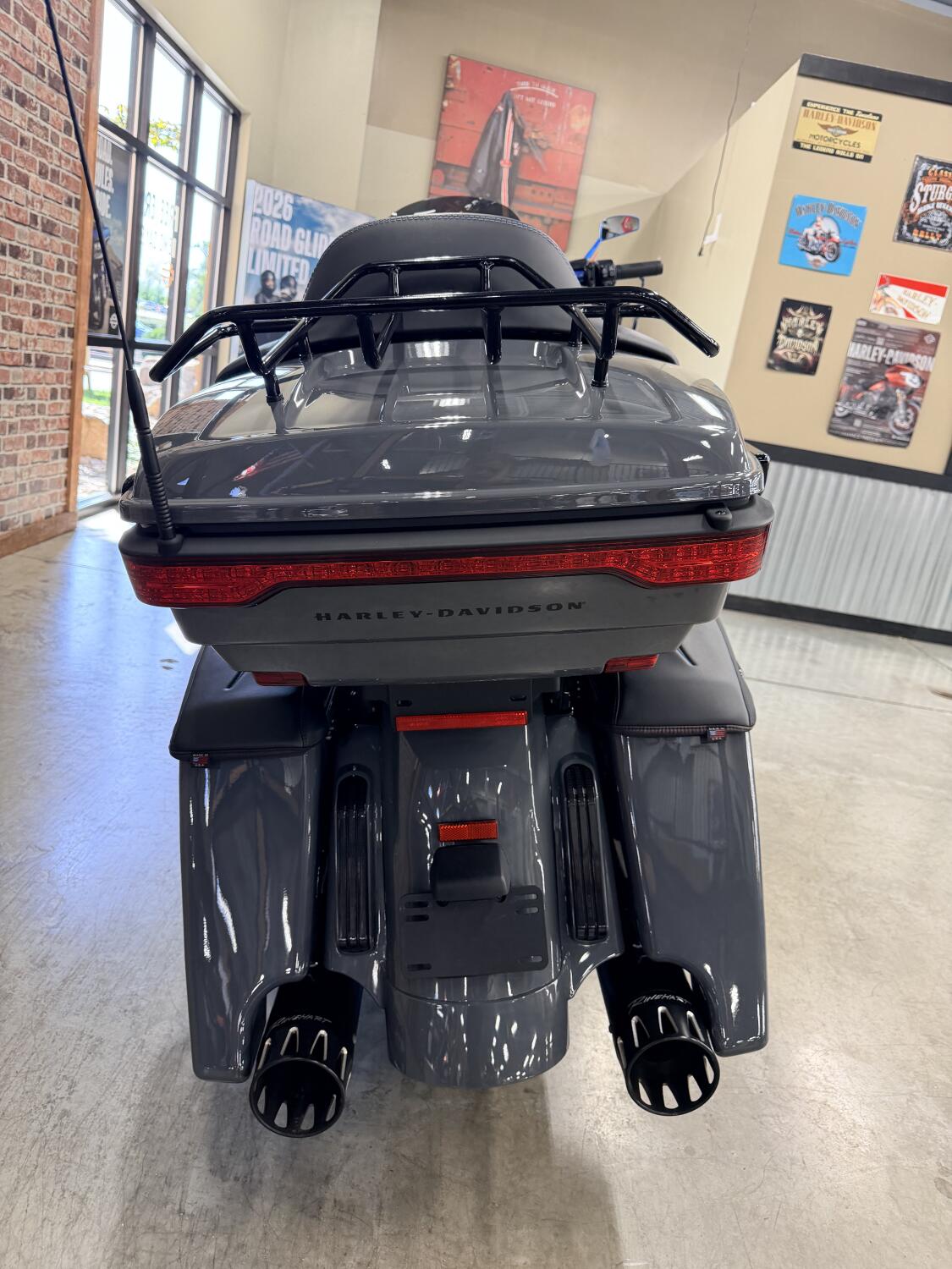 2022 Harley-Davidson® Ultra Limited FLHTK, photo 9