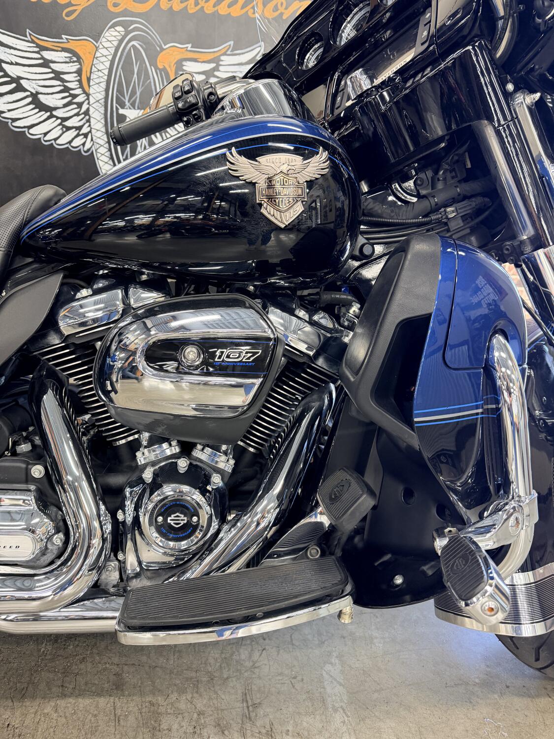 2018 Harley-Davidson® Ultra Limited FLHTK, photo 2