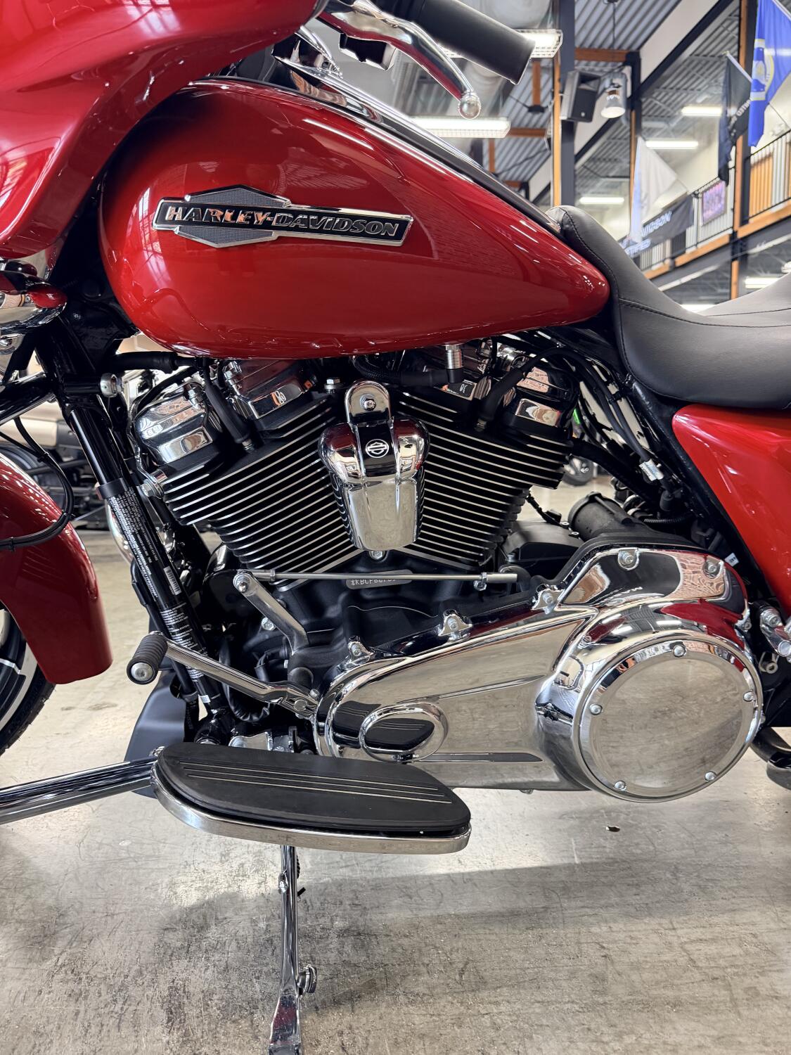 2023 Harley-Davidson® Street Glide® FLHX, photo 11