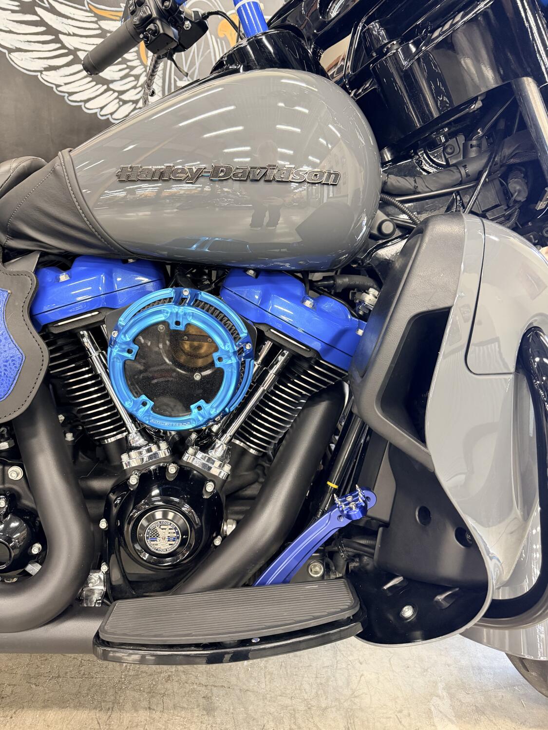 2022 Harley-Davidson® Ultra Limited FLHTK, photo 2