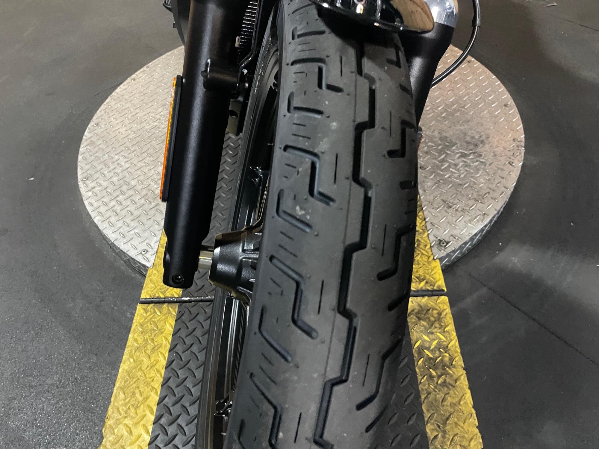 2026 Harley-Davidson® Nightster™ RH975, photo 5