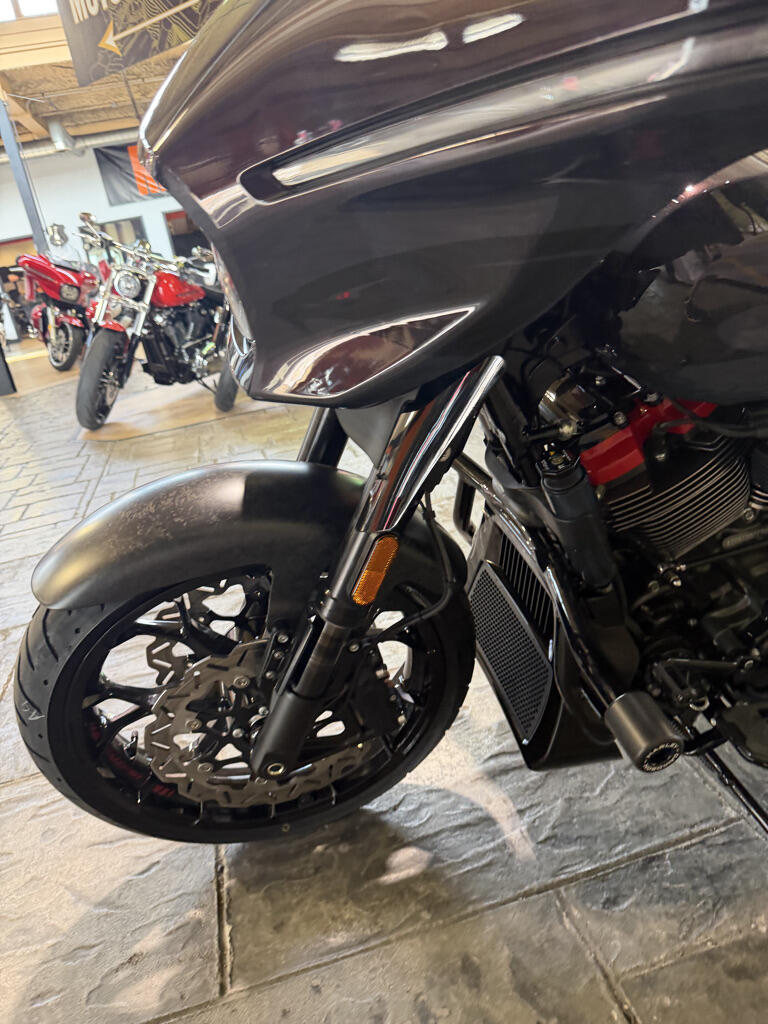 2026 Harley-Davidson® CVO Street Glide ST, photo 11