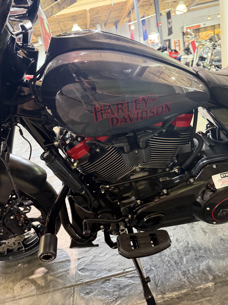 2026 Harley-Davidson® CVO Street Glide ST, photo 12