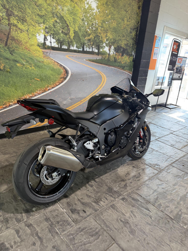 2025 Kawasaki Ninja® ZX™-10R ABS, photo 21