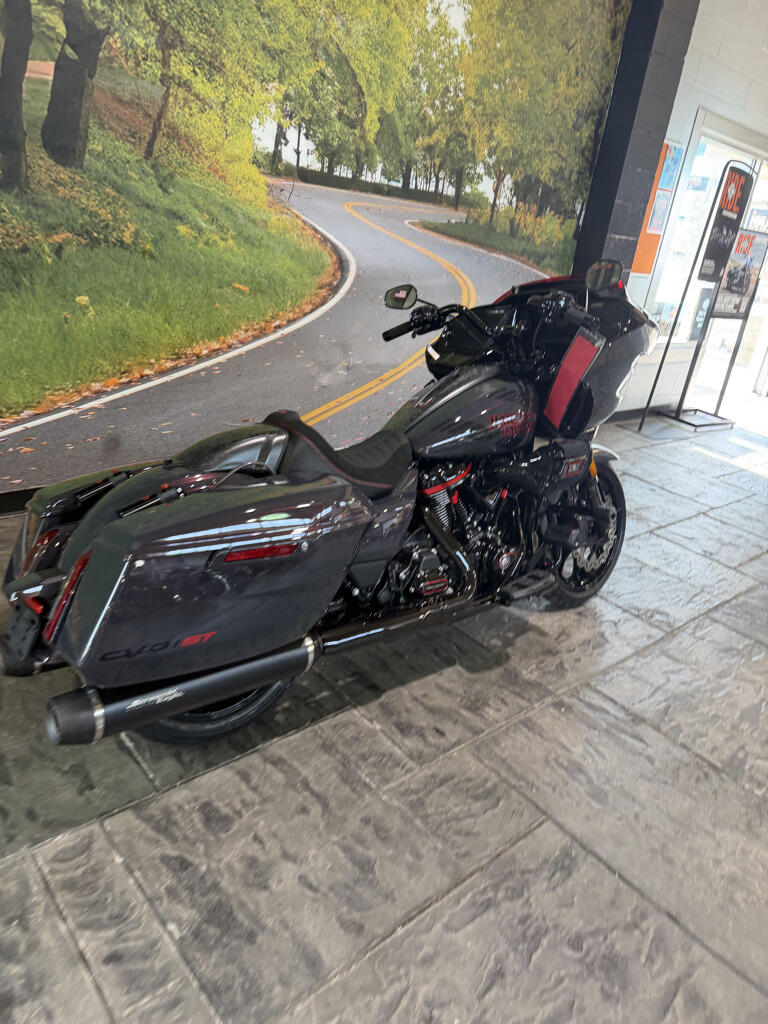 2026 Harley-Davidson® CVO Road Glide ST, photo 21