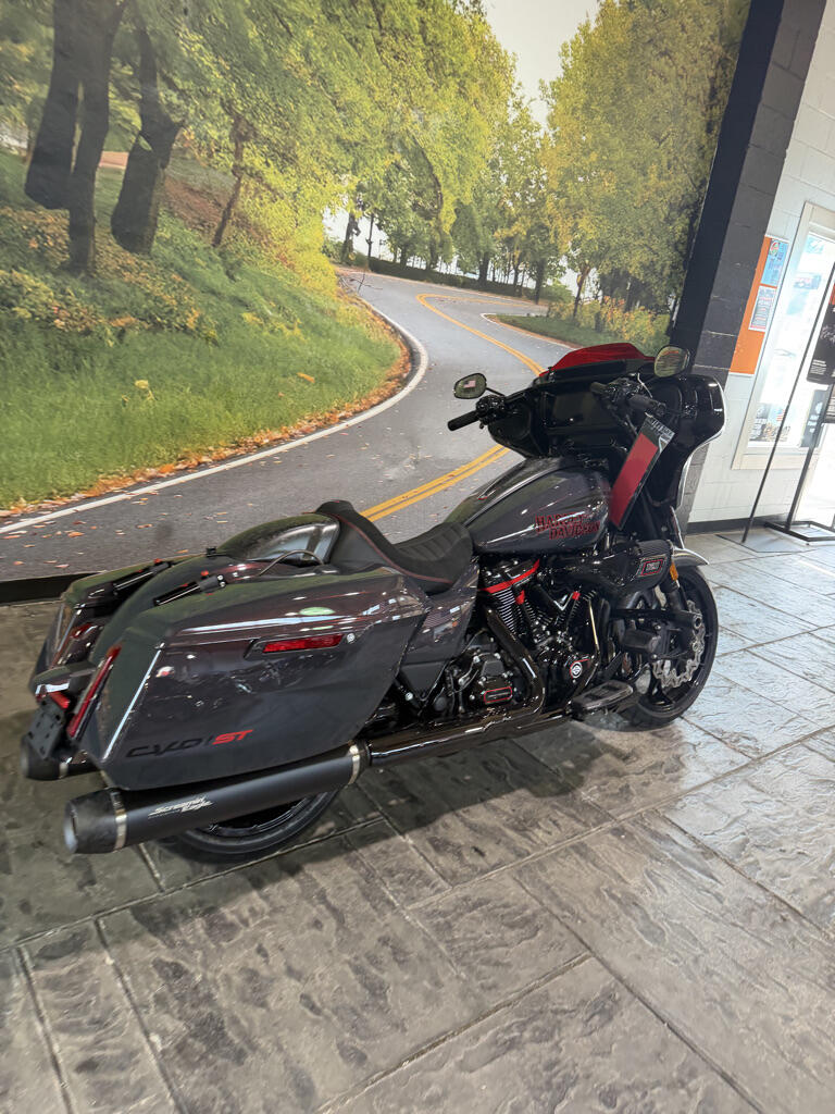 2026 Harley-Davidson® CVO Street Glide ST, photo 24