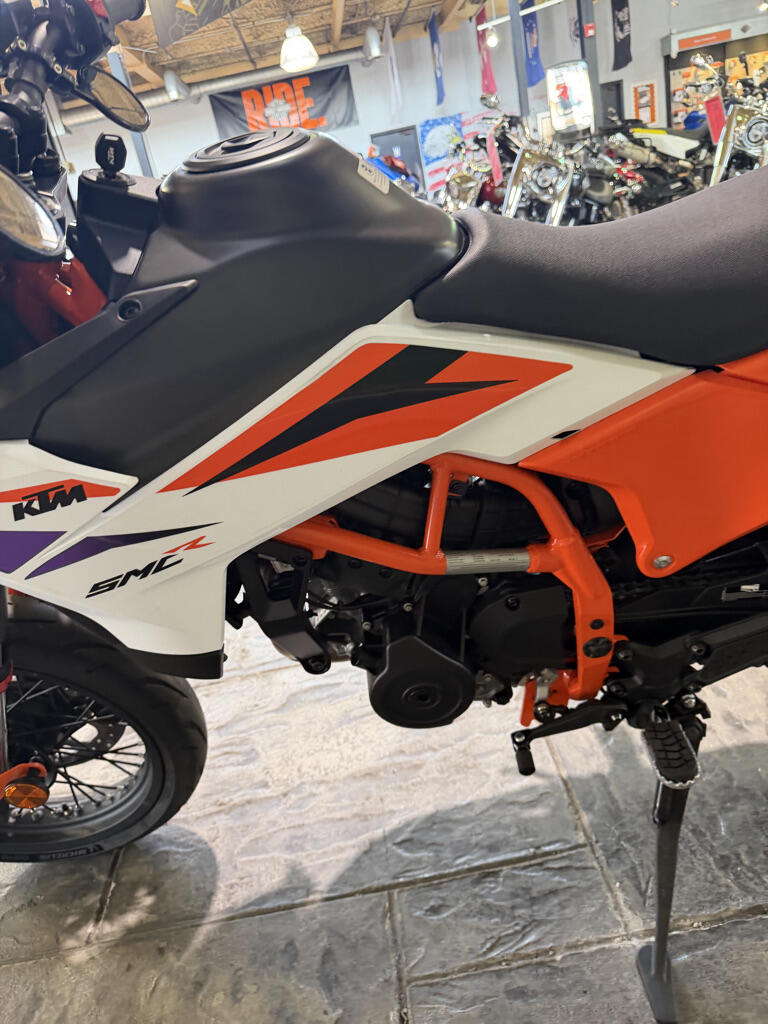 2026 KTM 390 SMC R No Gimmicks, No Hidden Fees., photo 11