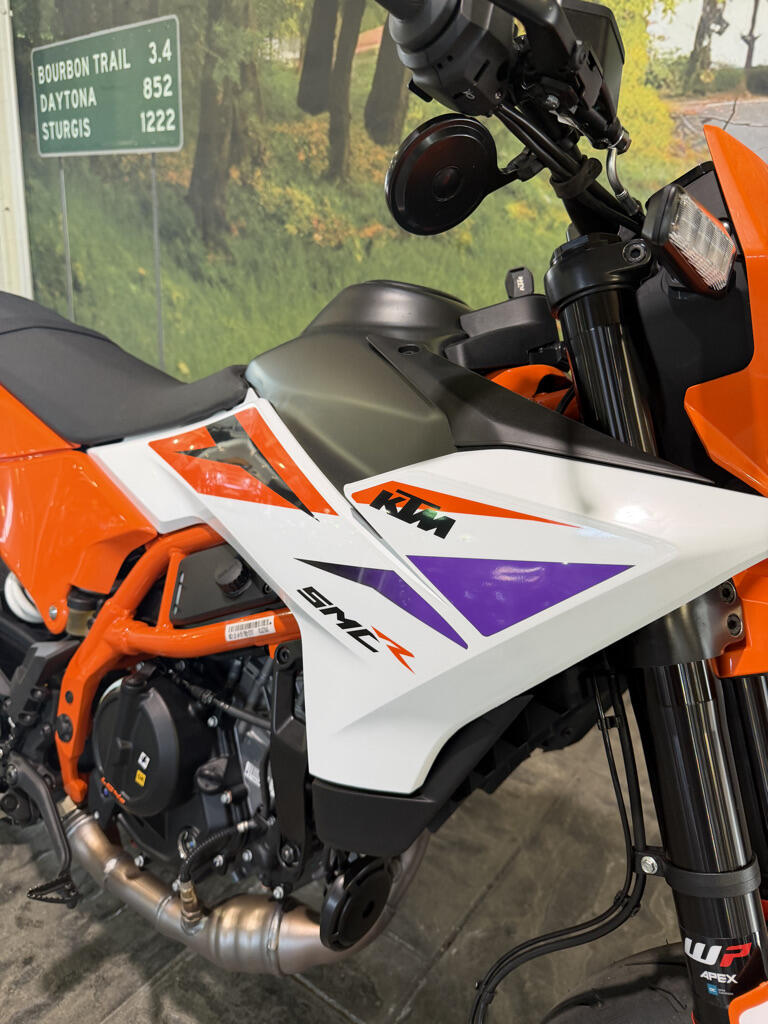 2026 KTM 390 SMC R No Gimmicks, No Hidden Fees., photo 2