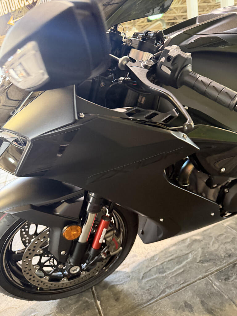 2025 ZX10R ABS with only 150 miles!!!, photo 10
