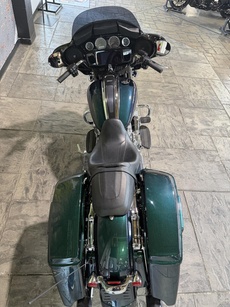 2021 Harley-Davidson® Street Glide® Special, photo 19