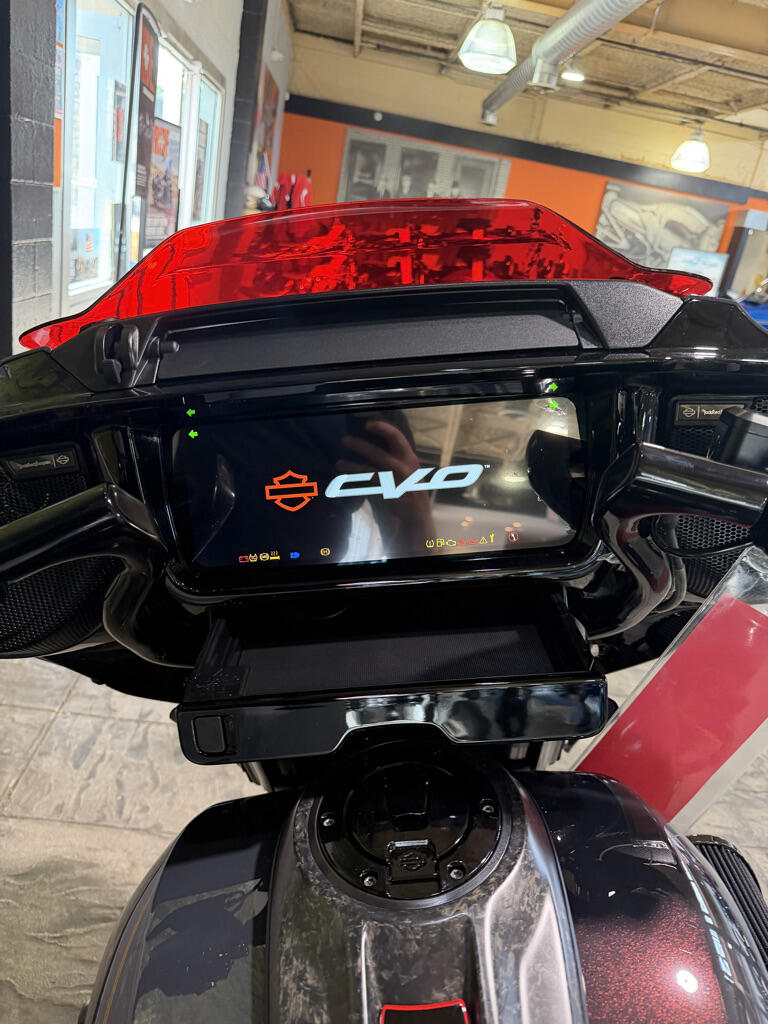 2026 Harley-Davidson® CVO Street Glide ST, photo 16