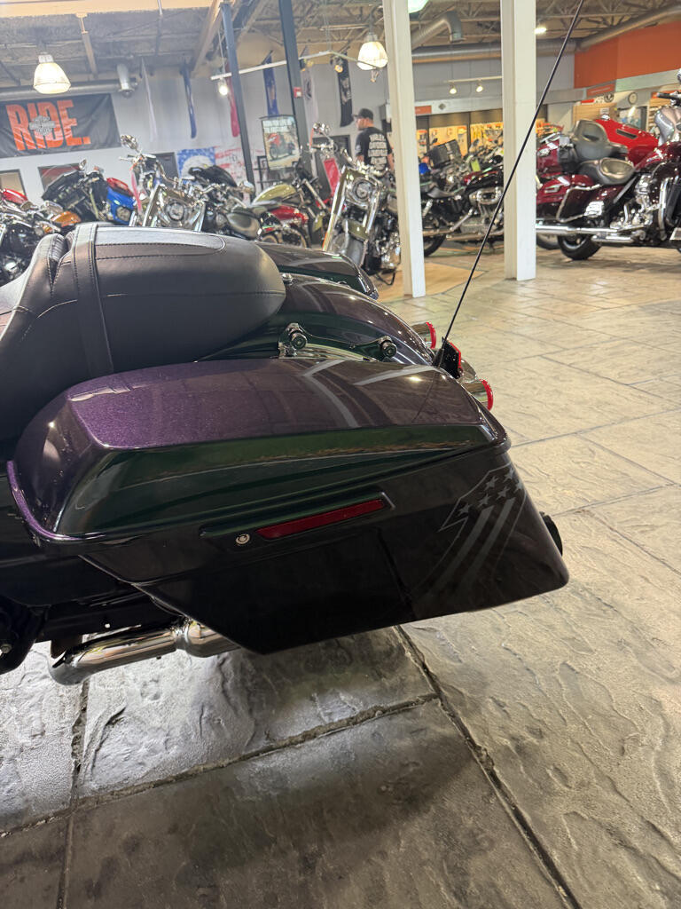 2021 Harley-Davidson® Street Glide® Special, photo 14
