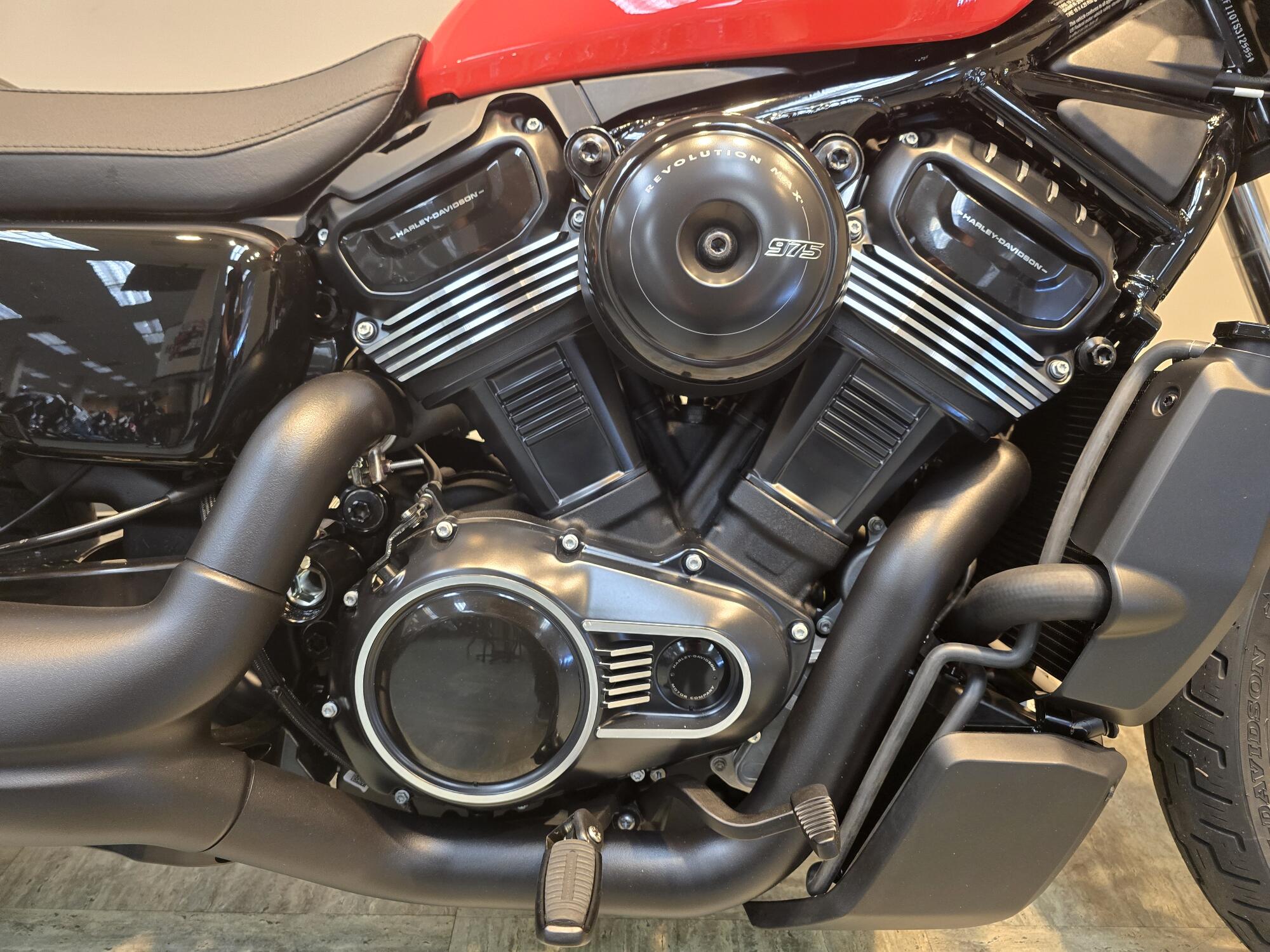 2026 Harley-Davidson® Nightster® Special Blood Orange Black Trim RH975S, photo 9