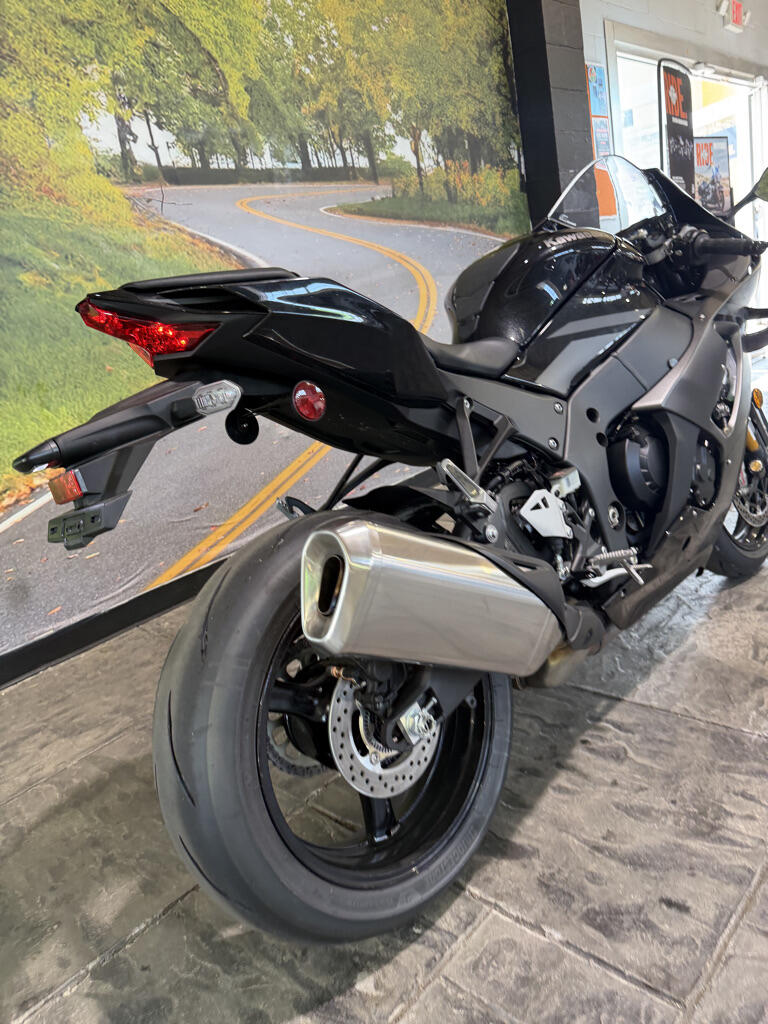 2026 Kawasaki Ninja® ZX™-10R ABS No Gimmicks, No Hidden Fees., photo 20