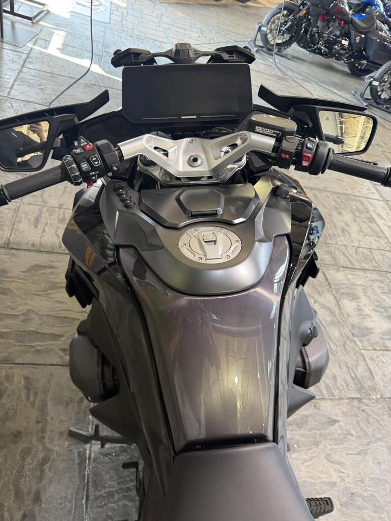 2026 R1300RT Triple Black only 1314 miles!!!, photo 15