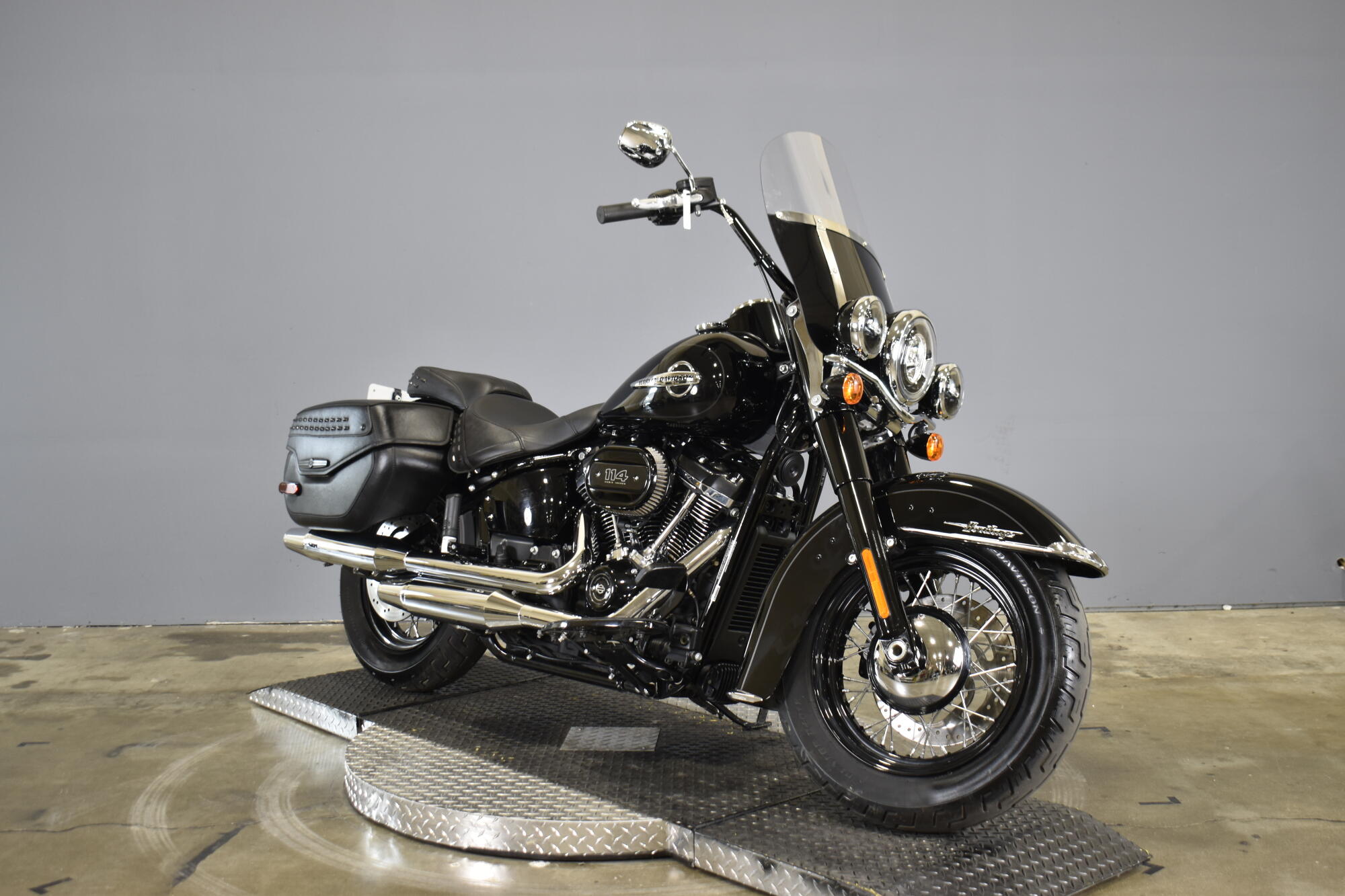 Used 2020 Harley-Davidson® Heritage Classic 114 FLHCS, photo 2