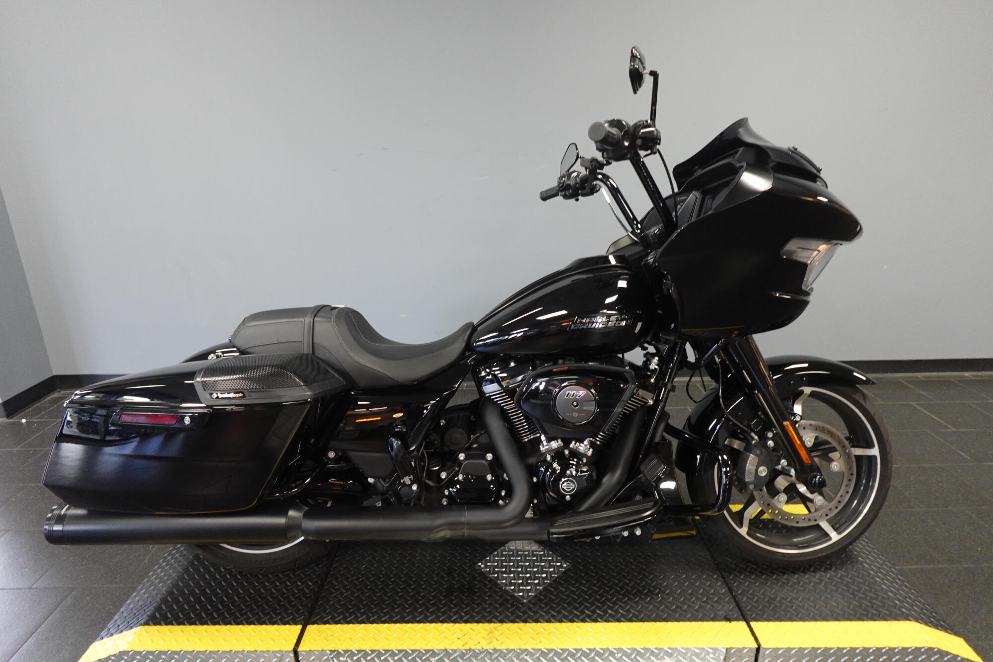 2025 Harley-Davidson® Road Glide® FLTRX