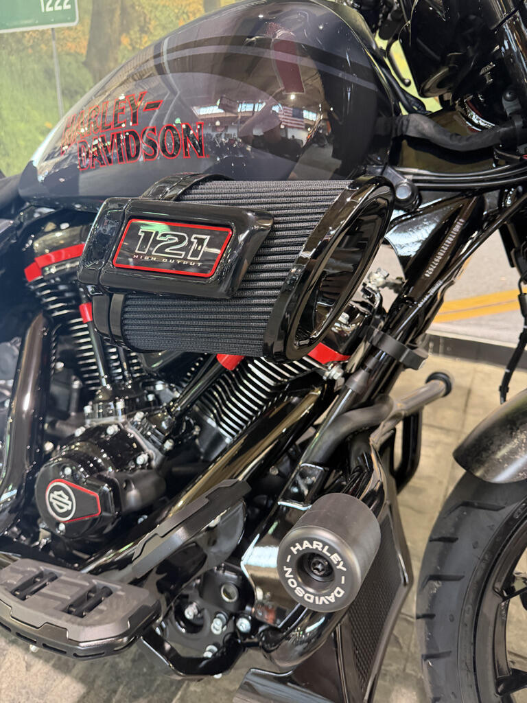 2026 Harley-Davidson® CVO Street Glide ST, photo 3