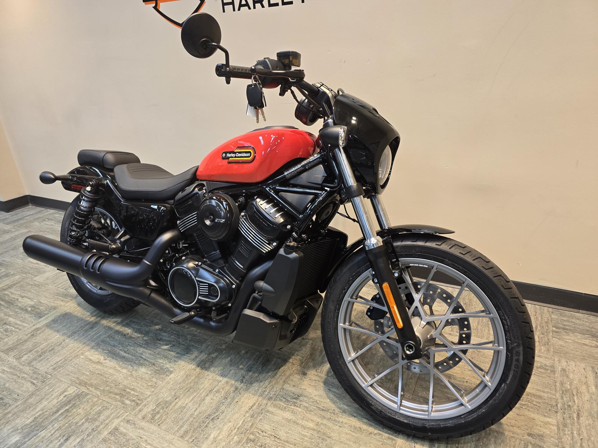 2026 Harley-Davidson® Nightster® Special Blood Orange Black Trim RH975S, photo 7