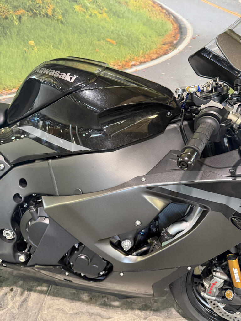 2026 Kawasaki Ninja® ZX™-10R ABS No Gimmicks, No Hidden Fees., photo 4