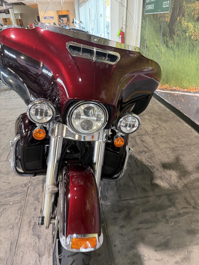2014 Harley-Davidson® Ultra Limited w/ full Rinehart exhaust, photo 8