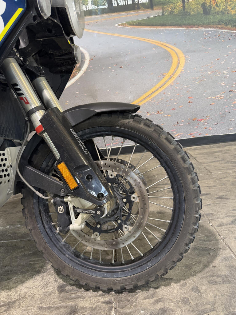 2024 Husqvarna Norden 901, photo 6