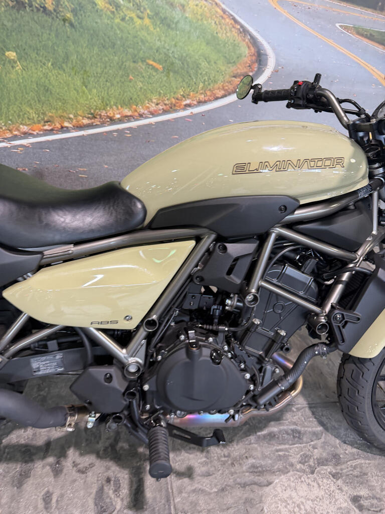 2025 Eliminator ABS 3200 miles!!, photo 4