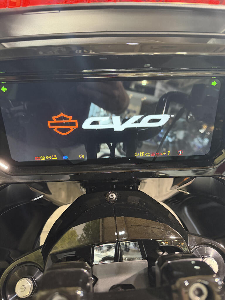 2026 Harley-Davidson® CVO Road Glide ST, photo 15