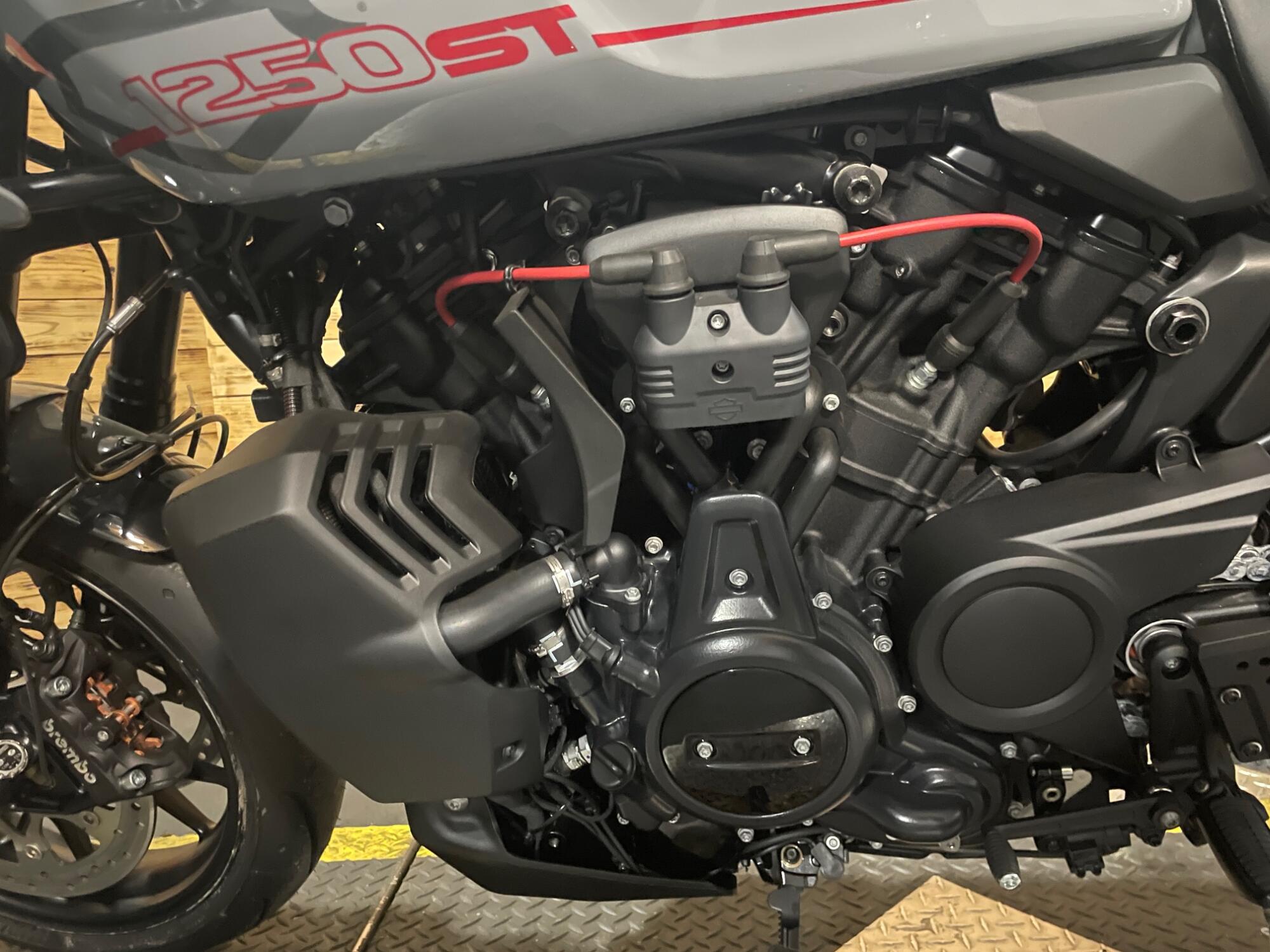 2026 Harley-Davidson® Pan America® 1250 ST RA1250ST, photo 9