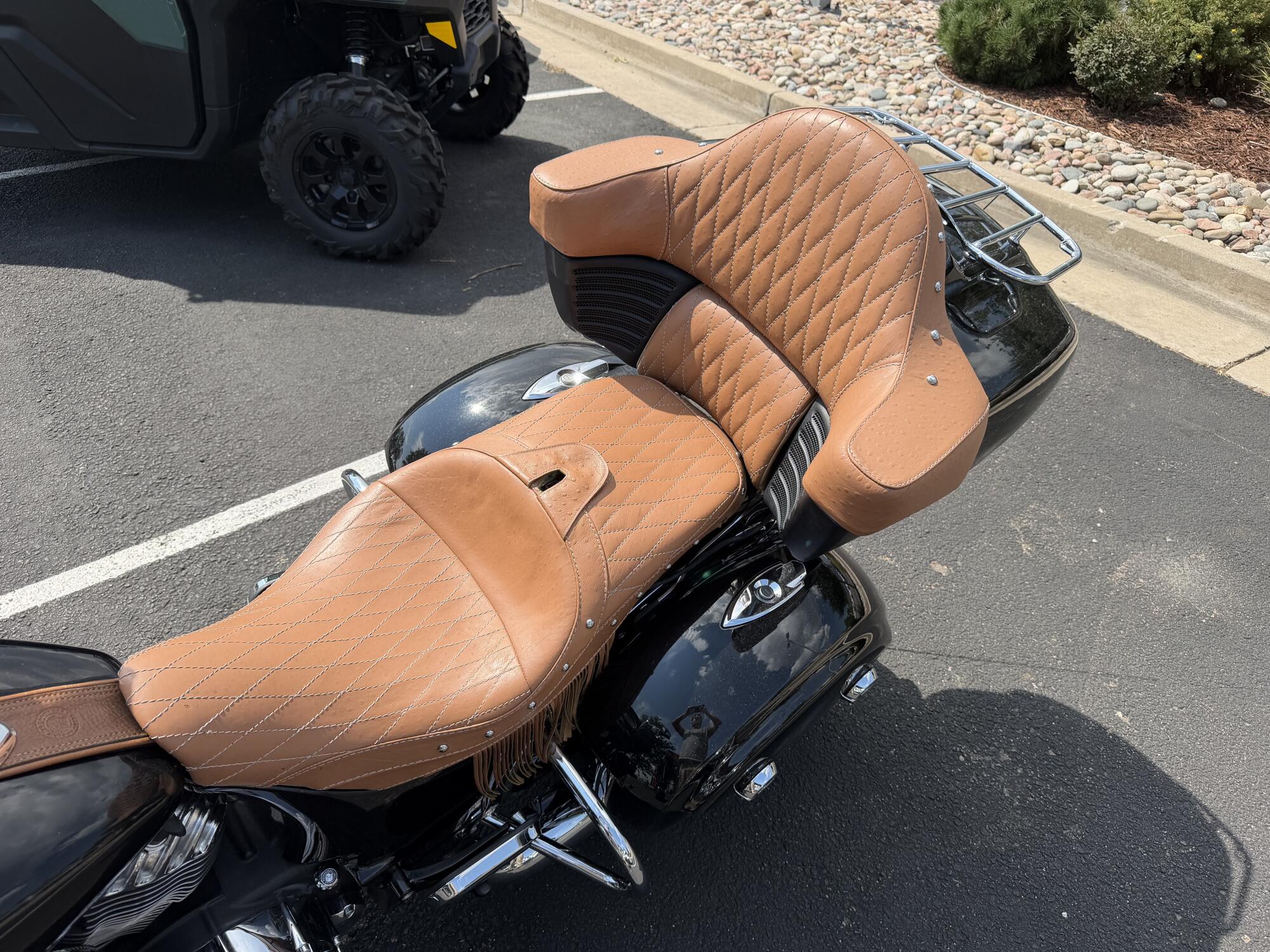 2015 INDIAN Roadmaster®, photo 11