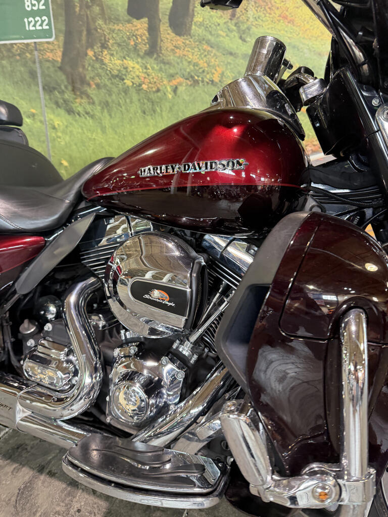 2014 Harley-Davidson® Ultra Limited w/ full Rinehart exhaust, photo 3