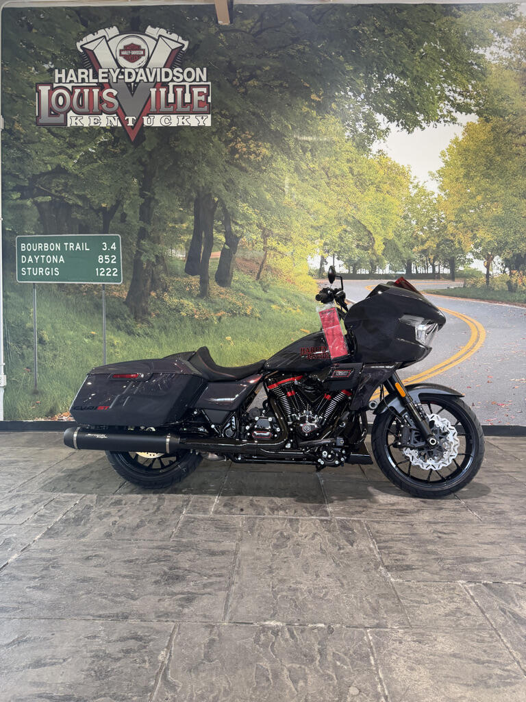 2026 Harley-Davidson® CVO Road Glide ST