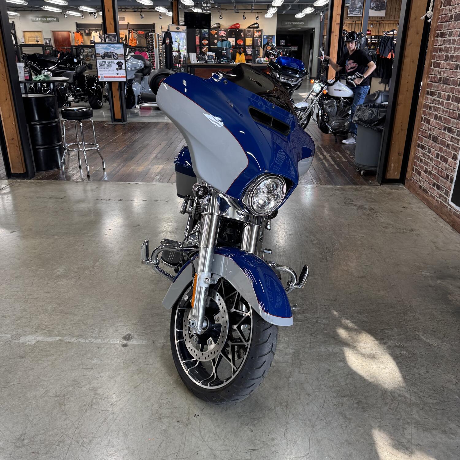 2023 Harley-Davidson® Street Glide® Special FLHXS, photo 13