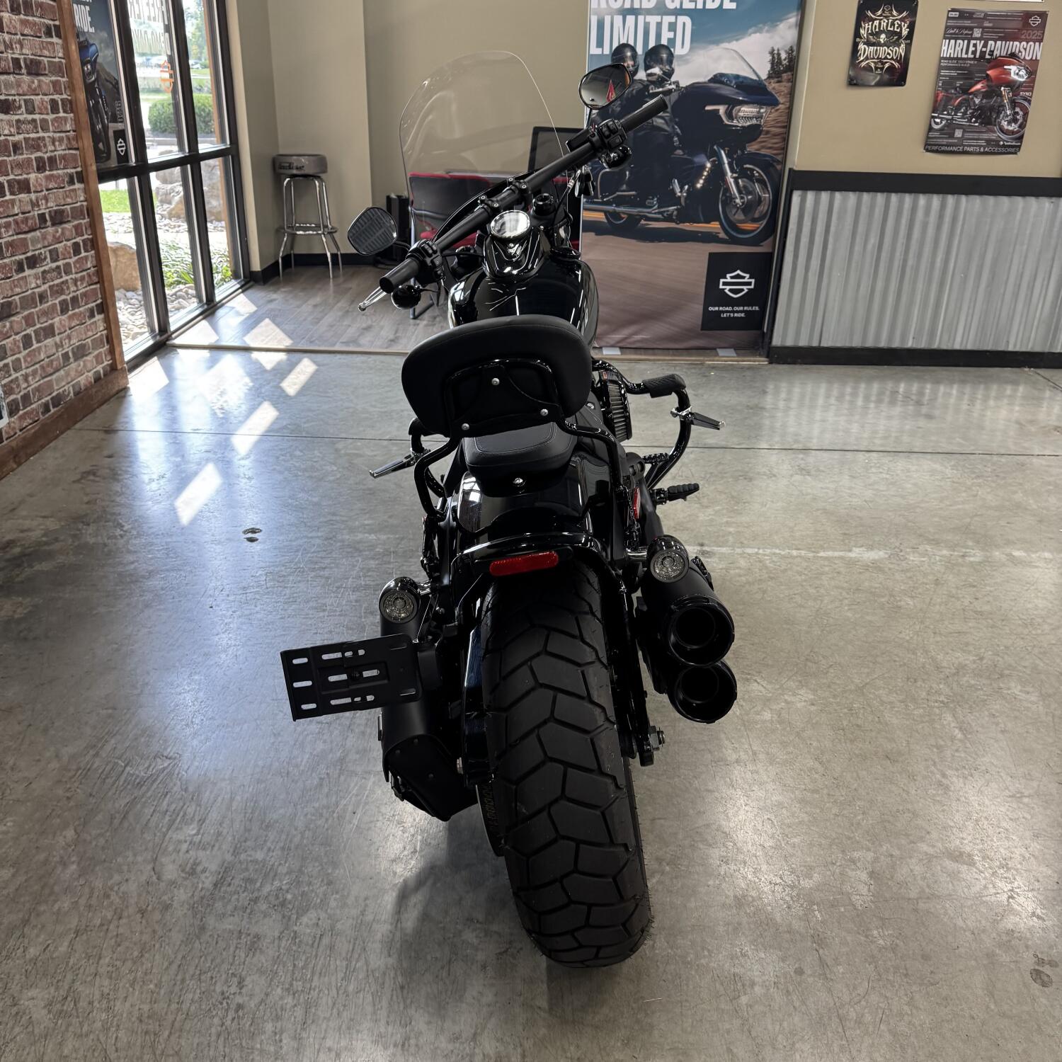 2022 Harley-Davidson® Fat Bob® 114 FXFBS, photo 8