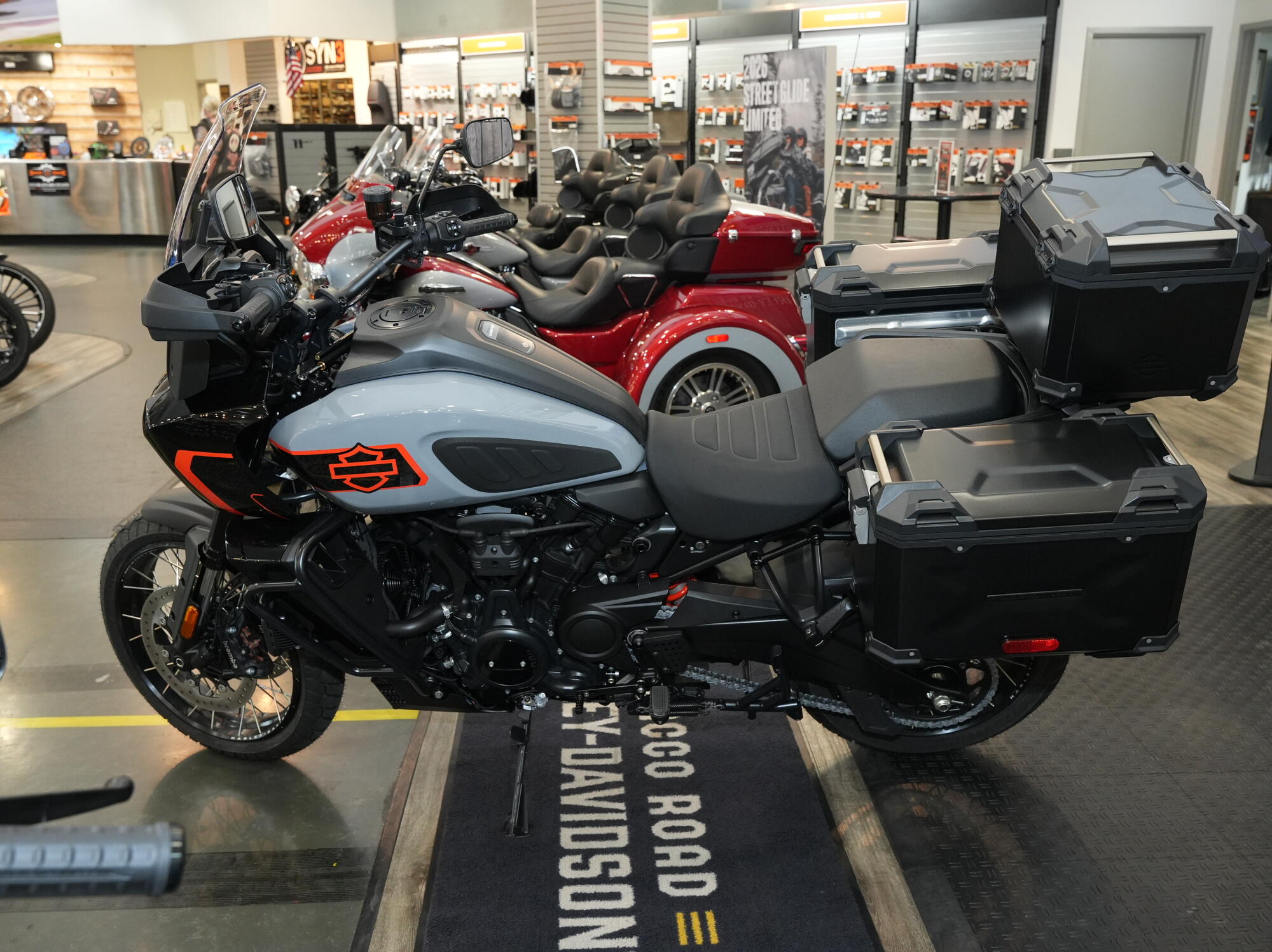 2026 Harley-Davidson Pan America 1250 Limited RA1250L, photo 9