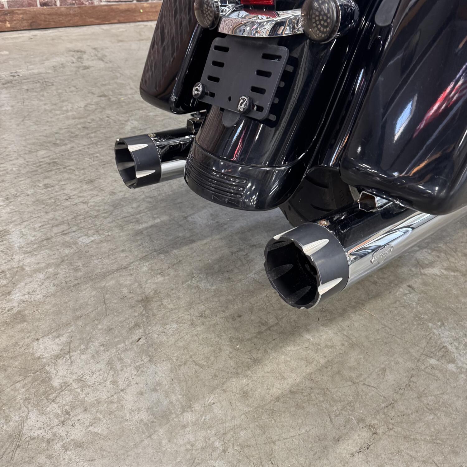 2019 Harley-Davidson® Street Glide® FLHX, photo 7