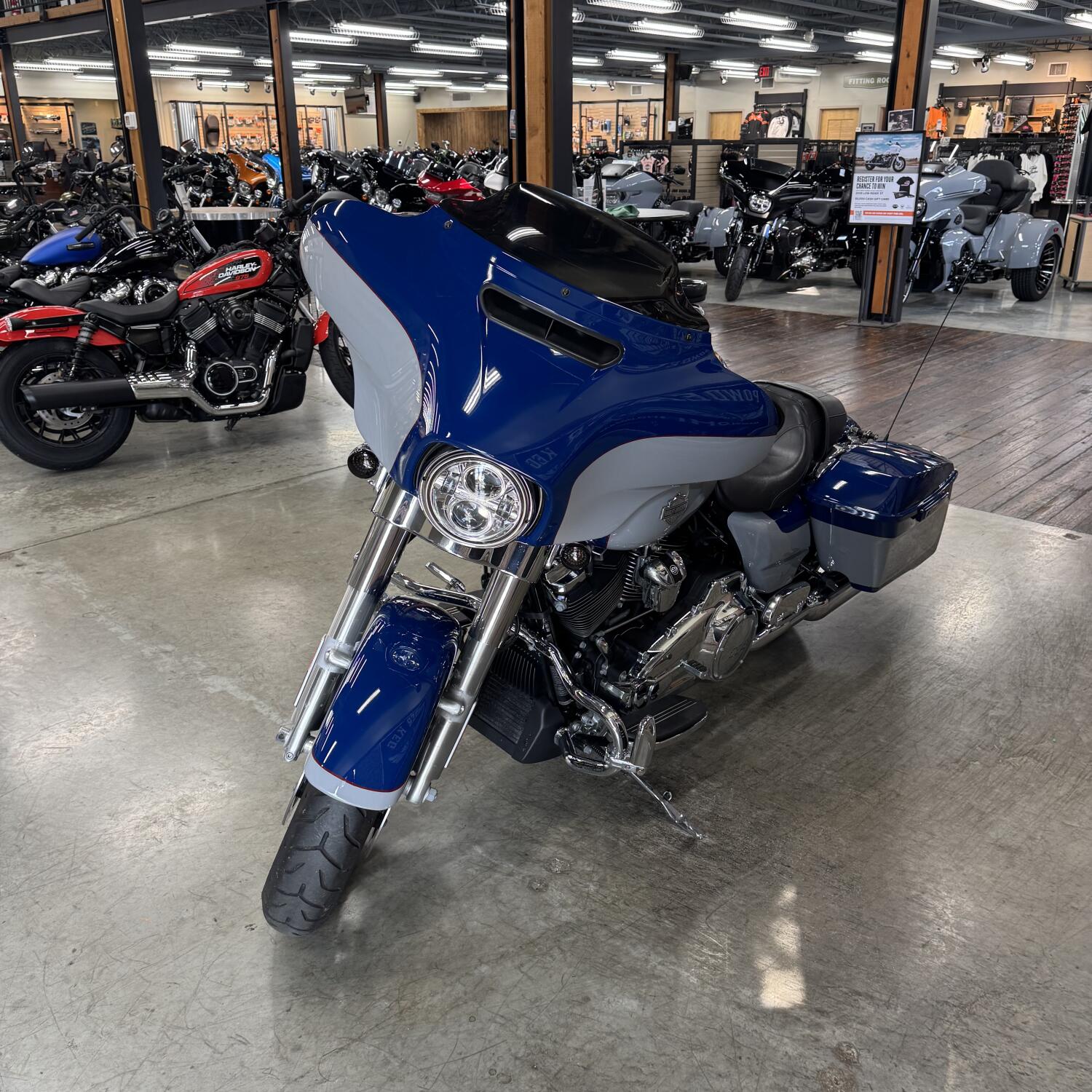 2023 Harley-Davidson® Street Glide® Special FLHXS, photo 12