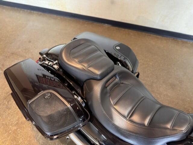 2020 Harley Davidson CVO™ Street Glide® FLHXSE, photo 9