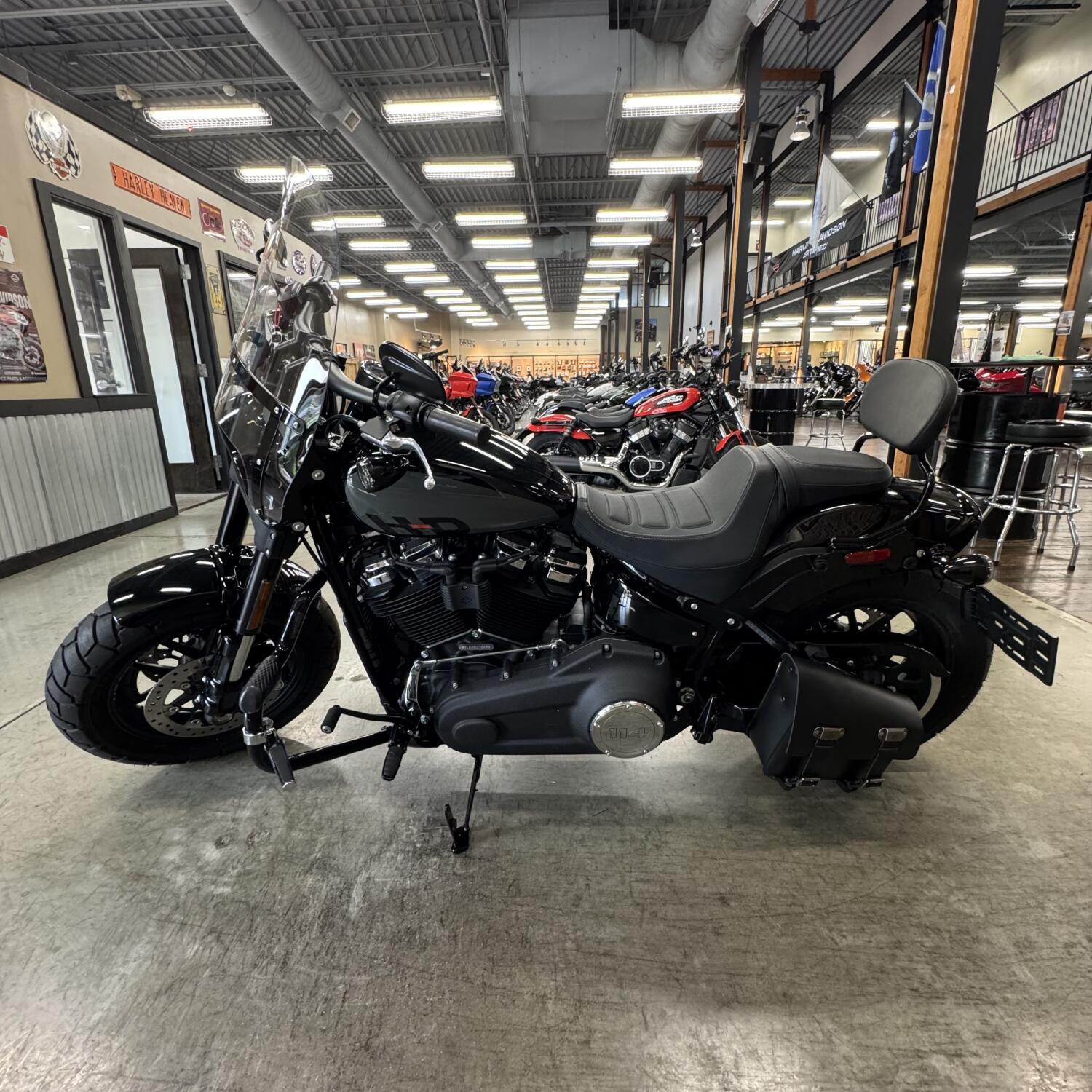 2022 Harley-Davidson® Fat Bob® 114 FXFBS, photo 11