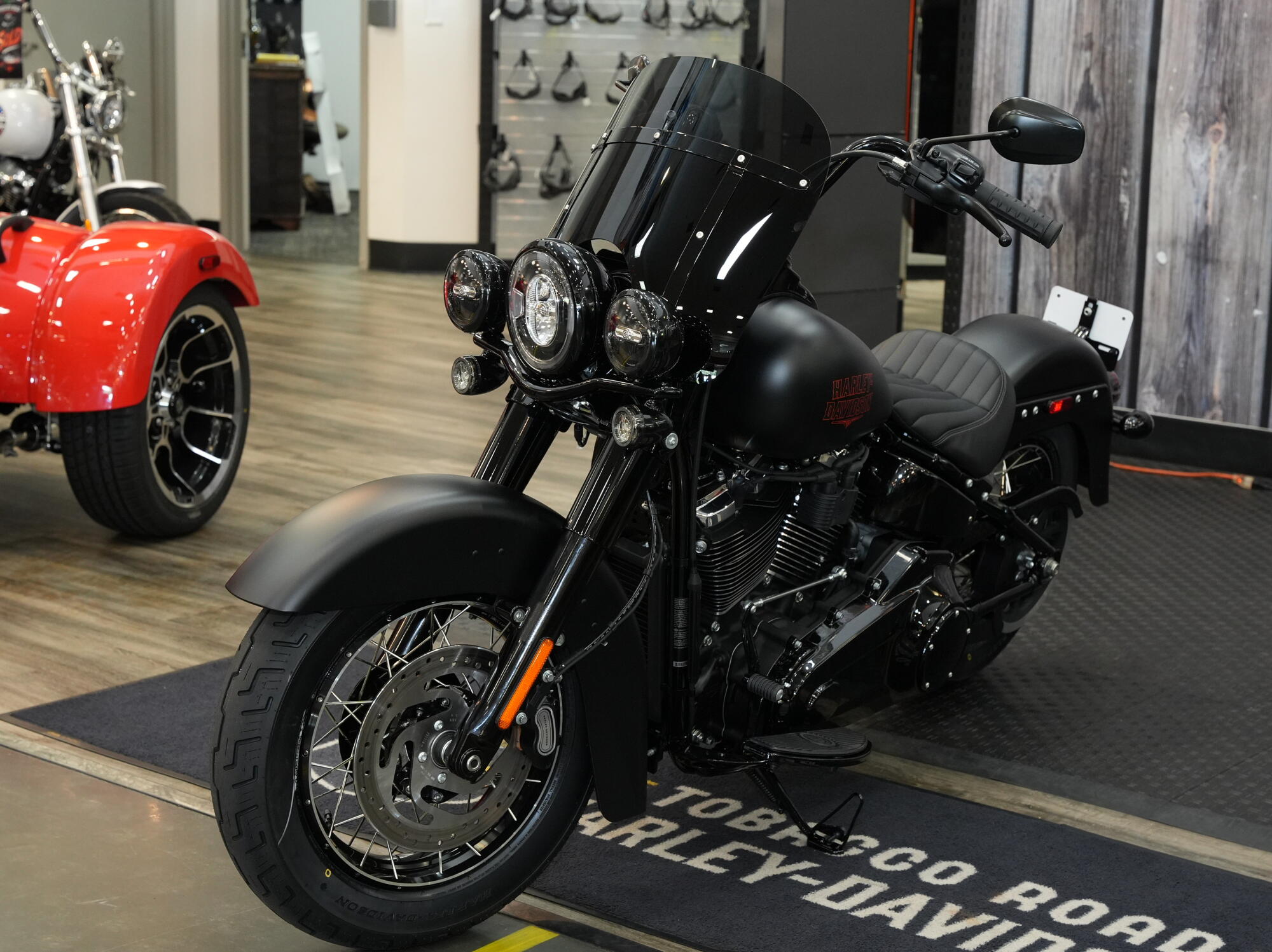 2026 Harley-Davidson Deadwood FLHD, photo 8
