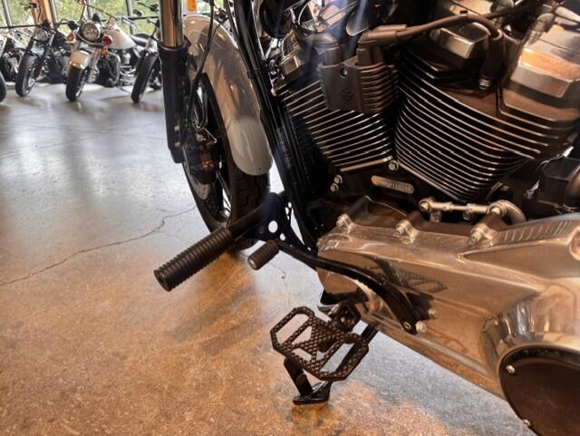 2025 Harley Davidson Street Bob™ FXBB, photo 6